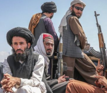 Lee más sobre el artículo DECLARARON TALIBANES UNA “AMNISTÍA GENERAL” PARA AFGANISTÁN