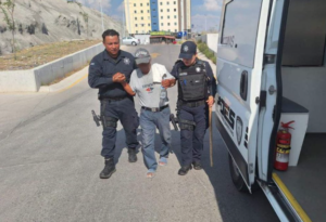 Lee más sobre el artículo AYUDA POES QUERÉTARO A 2 ADULTOS MAYORES A REGRESAR A CASA