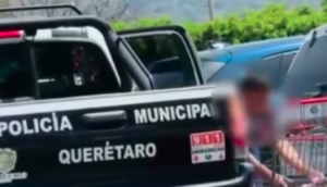 Lee más sobre el artículo SANCIONAN A POLICÍAS DE QUERÉTARO POR IR DE COMPRAS EN PATRULLA