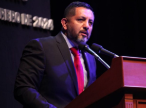 Lee más sobre el artículo ALCARAZ PODRÍA IR EN LA TERNA PARA FGE