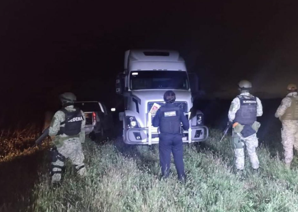 Lee más sobre el artículo ASEGURAN PIPA Y HERRAMIENTA HUACHICOLERA EN SJR