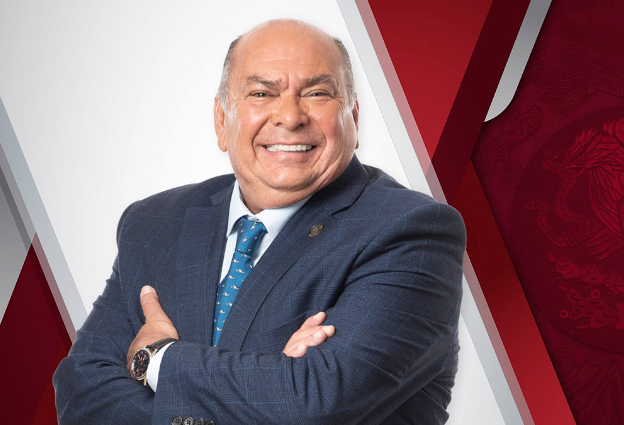 Lee más sobre el artículo CONTINÚA EN TERAPIA INTENSIVA PAPÁ DE CHECO PÉREZ