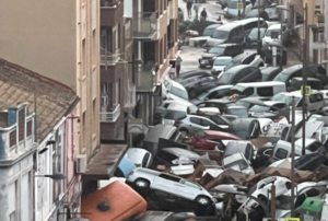Lee más sobre el artículo INUNDACIÓN EN VALENCIA DEJA AL MENOS 70 FALLECIDOS