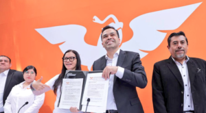 Lee más sobre el artículo SE REGISTRA MÁYNEZ PARA DIRIGIR MC, QUE “VIVE SU MOMENTO DE MAYOR FUERZA”