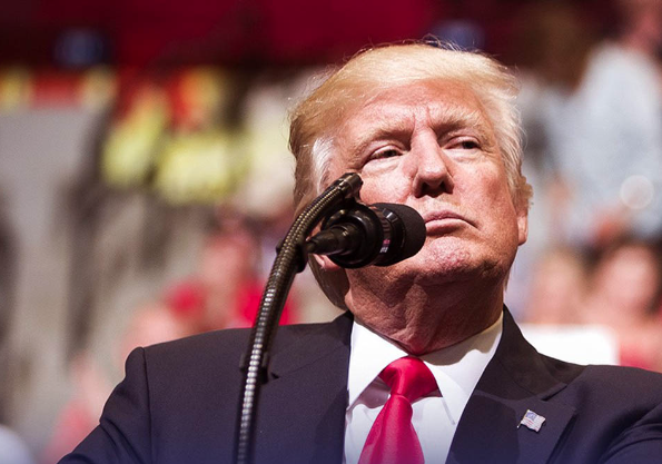 Lee más sobre el artículo ADVIERTE TRUMP QUE DECLARARÁ A CÁRTELES COMO TERRORISTAS EXTRANJEROS