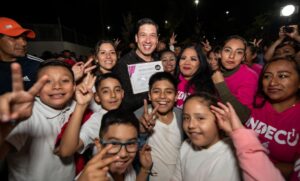 Lee más sobre el artículo INAUGURA RODRIGO MONSALVO NUEVO PARQUE RECREATIVO EN EL MARQUÉS