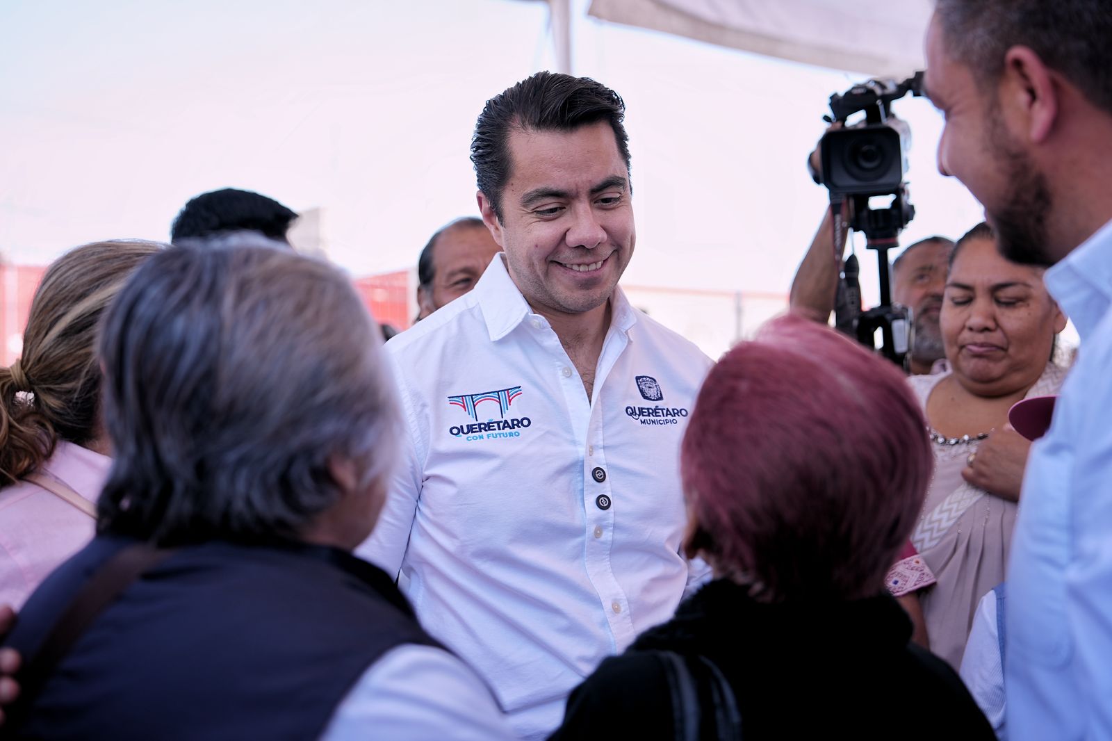 Lee más sobre el artículo ENTREGA FELIFER MACÍAS RESULTADOS DE “ALCALDE EN ACCIÓN” EN LOMAS DE CASA BLANCA