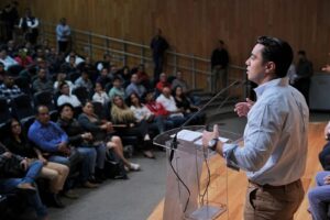 Lee más sobre el artículo IMPULSA FELIFER MACÍAS “CÉDULA COSANAMA” PARA LOS CENTROS DE TRATAMIENTOS DE LA CAPITAL