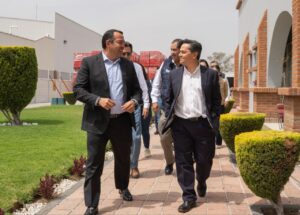 Lee más sobre el artículo Roberto Cabrera visita la planta de Coca-Cola FEMSA San Juan del Río