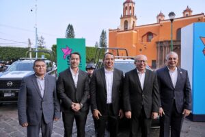 Lee más sobre el artículo ASISTE FELIFER MACÍAS A ENTREGA DE EQUIPAMIENTO EN SAN JUAN DEL RÍO