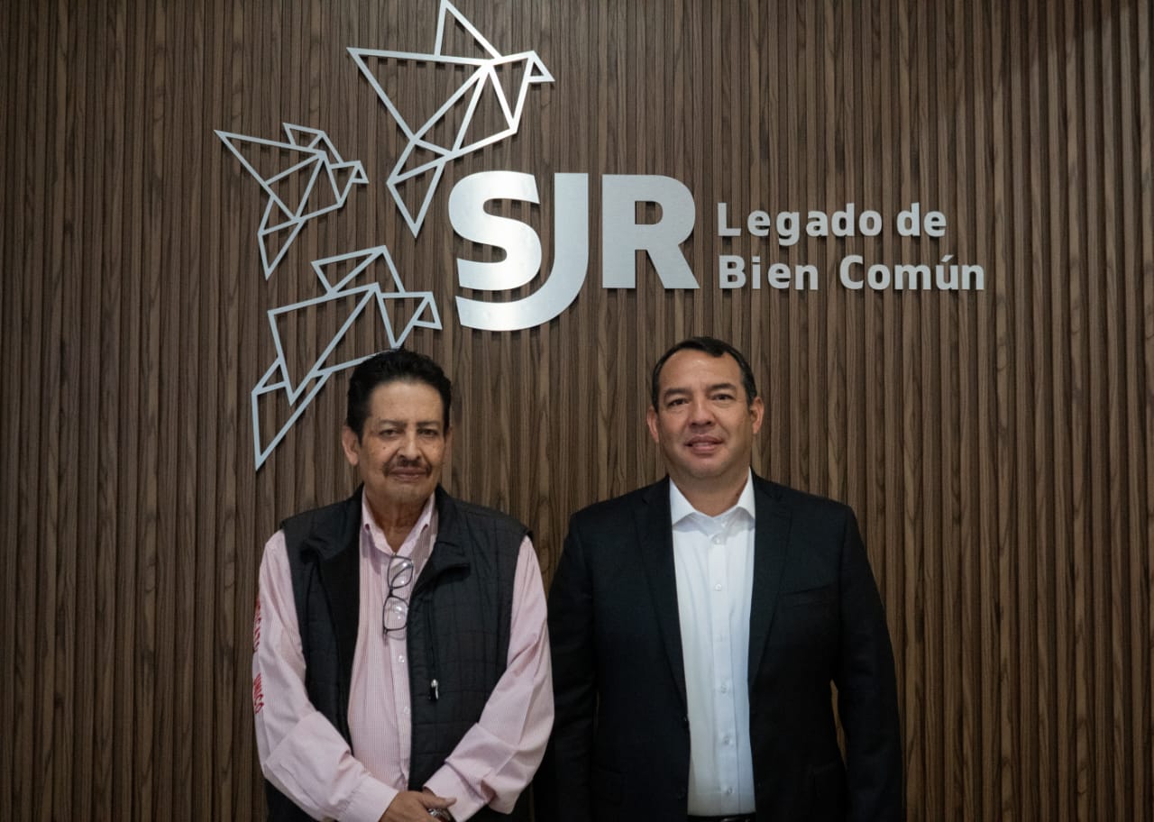 Lee más sobre el artículo EL SINDICATO ÚNICO DE TRABAJADORES AL SERVICIO DEL MUNICIPIO Y EL GOBIERNO DE SAN JUAN DEL RÍO ANUNCIAN ACUERDO QUE DESACTIVA EL EMPLAZAMIENTO A HUELGA