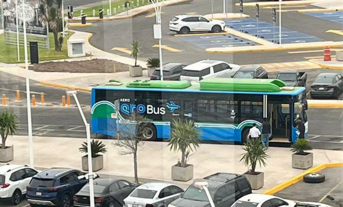 Lee más sobre el artículo Asume AMEQ operación del transporte público al Aeropuerto