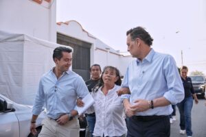 Lee más sobre el artículo Mauricio Kuri y Felifer Macías entregaron mejoramiento de calles en la colonia La Sierrita