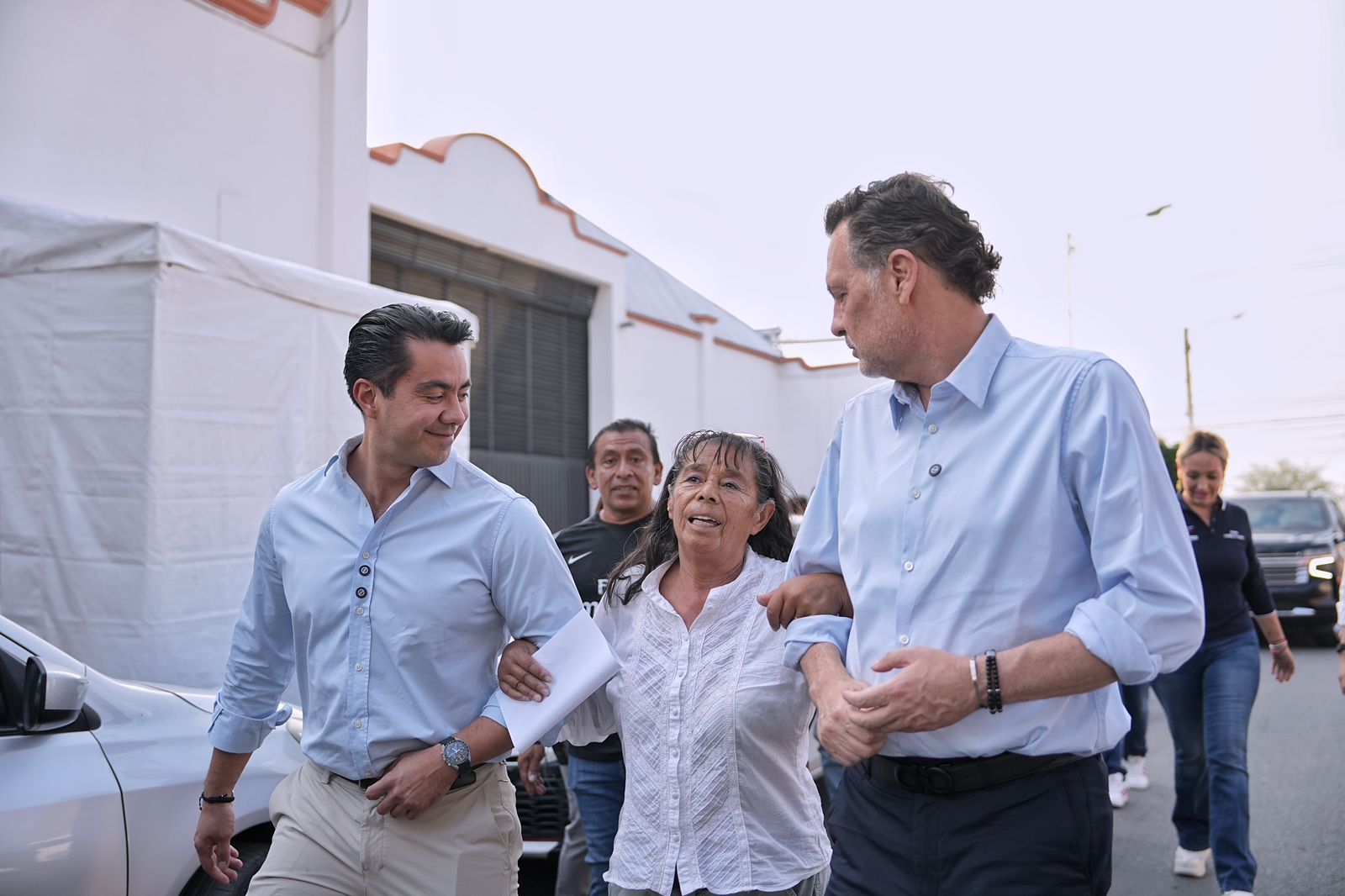 Lee más sobre el artículo Mauricio Kuri y Felifer Macías entregaron mejoramiento de calles en la colonia La Sierrita