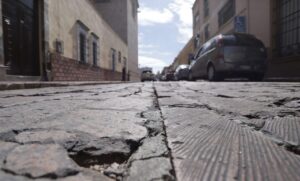 Lee más sobre el artículo Ciudadanos de Querétaro ya pueden reportar baches ante municipio