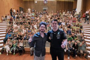 Lee más sobre el artículo Firma Felifer Macías convenio de colaboración con la Federación Nacional de Videojuegos y Deportes Electrónicos A. C.