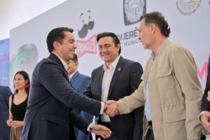 Lee más sobre el artículo Inauguran Mauricio Kuri y Felifer Macías nueva planta Pringles