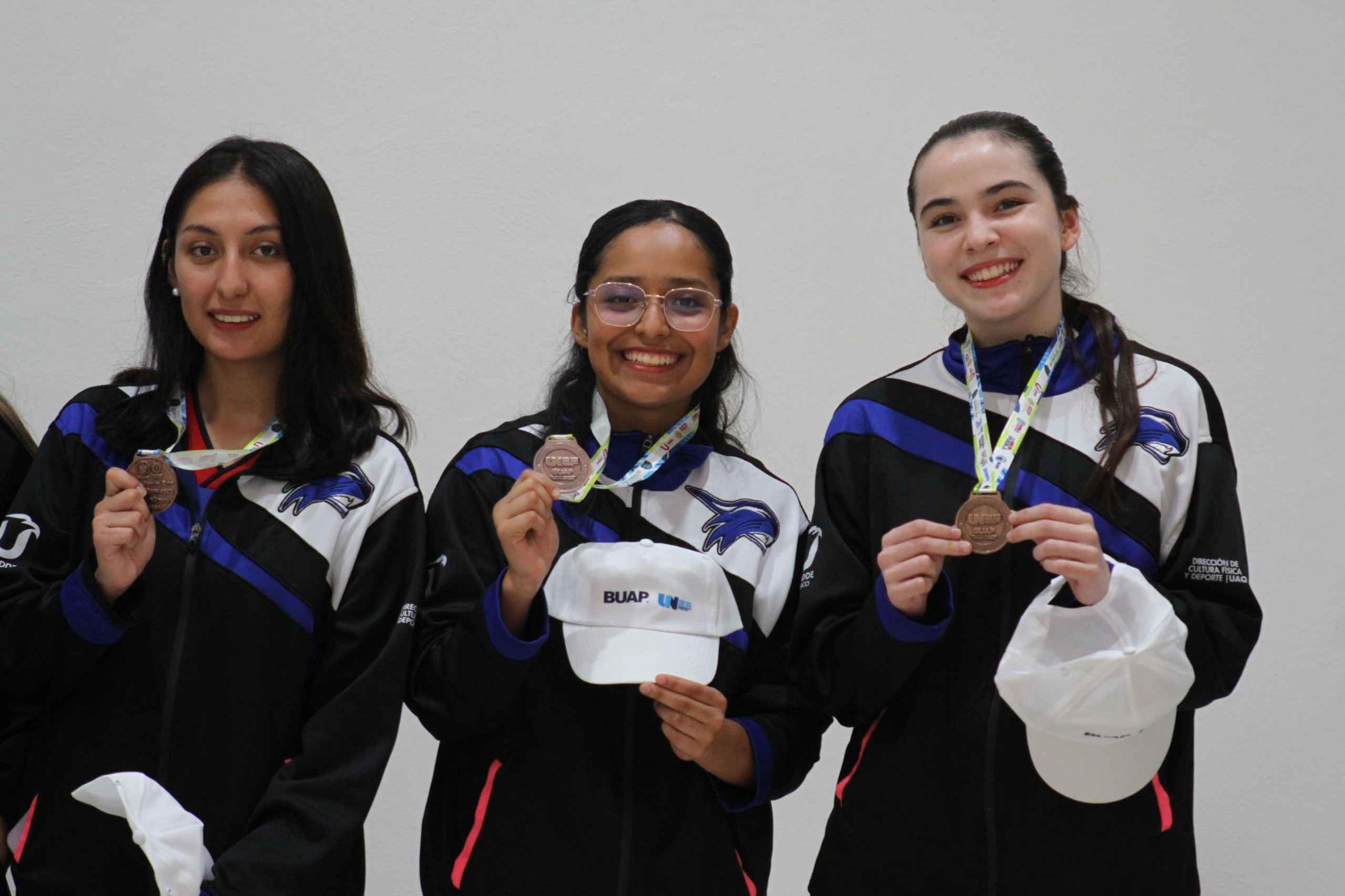 Lee más sobre el artículo Cosecha UAQ 34 medallas en la Universiada 2025