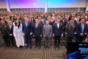 Lee más sobre el artículo Acude Felifer Macías al Congreso Internacional Construyendo Humanidad de Paz