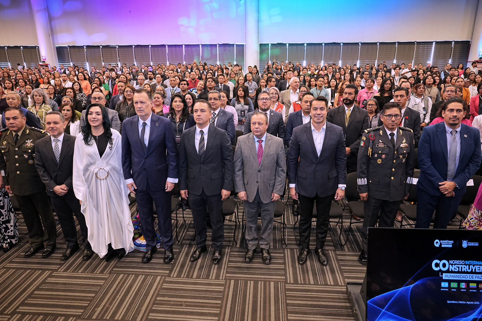 Lee más sobre el artículo Acude Felifer Macías al Congreso Internacional Construyendo Humanidad de Paz
