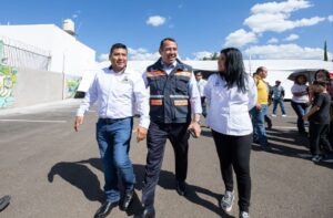 Lee más sobre el artículo Entrega Roberto Cabrera rehabilitación de imagen en el Mercado Juárez con una inversión de 2.5 mdp