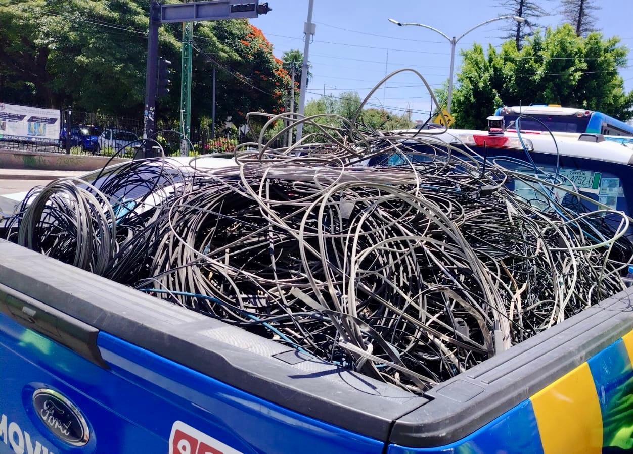 Lee más sobre el artículo Retiro de cables en desuso alcanza 73% de meta establecida a cierre de año