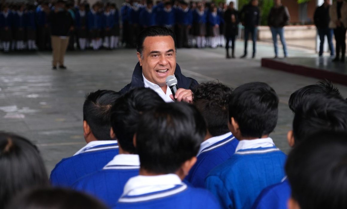Lee más sobre el artículo Refuerzan infraestructura educativa en la sierra queretana