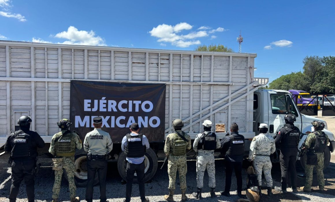 Lee más sobre el artículo Aseguran más de 80 kilos de cocaína dentro de un Torton en San Juan del Río