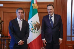 Lee más sobre el artículo Se reúne Gobernador con el Secretario de Hacienda