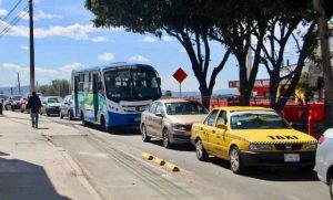 Lee más sobre el artículo Obras del tren impactan a 15 comercios en avenida Corregidora.