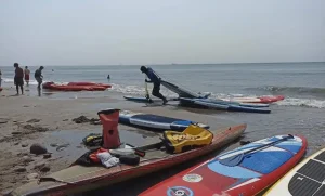Lee más sobre el artículo Rescatan a 90 kayakistas tras quedar varados en altamar frente a playa de Boca del Río, Veracruz