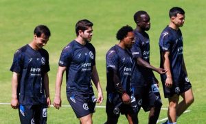 Lee más sobre el artículo Gallos Blancos depura plantel rumbo al Apertura 2026
