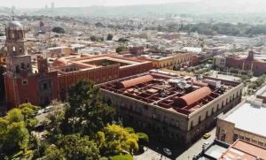 Lee más sobre el artículo Alistan app para reservar estacionamiento en el Centro Histórico
