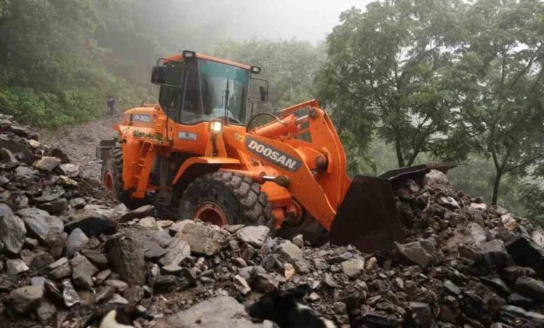 Reabren paso provisional en Joyas de Bucareli tras daños por lluvias