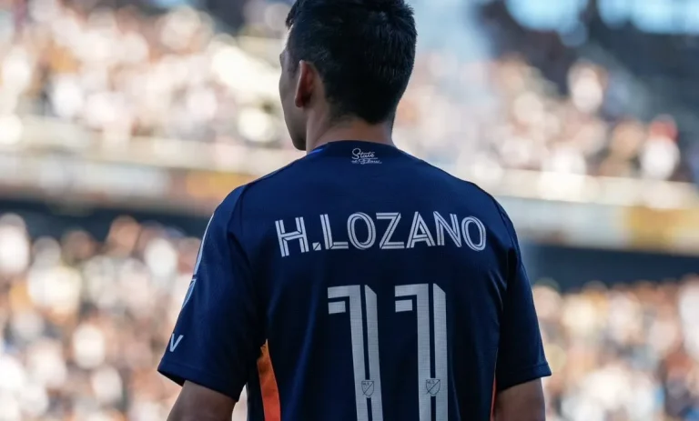 Reforzaría Chucky Lozano a LA Galaxy