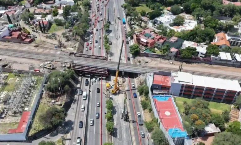 Regresan 136 mil vehículos a B Quintana tras apertura de carriles