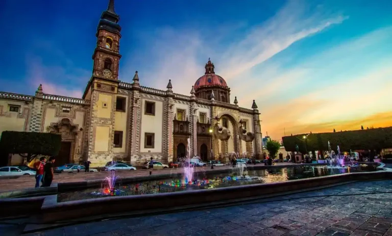 Turismo en Querétaro impulsa paquetes y vendimias