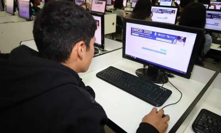 Querétaro garantiza lugar en educación media superior