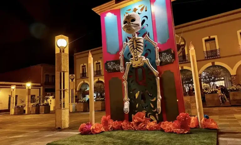 Alistan desfile de Día de Muertos en Querétaro