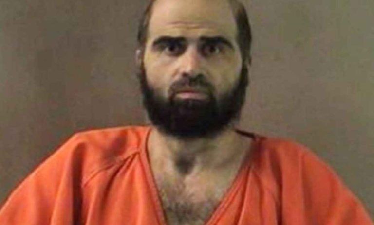 Fija Ejército de EU para diciembre ejecución por fusilamiento de Nidal Hasan