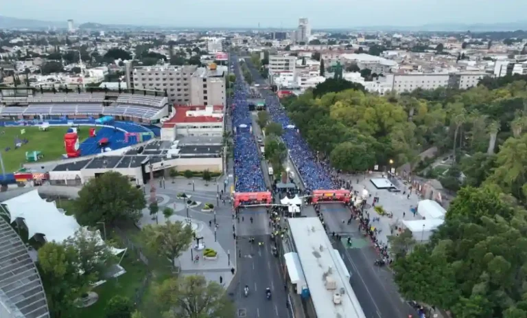 Maratón de Querétaro modificará rutas de Qrobus este fin de semana.