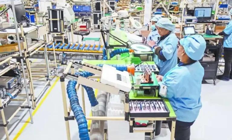 Sector manufacturero concentra 98.6% de exportaciones